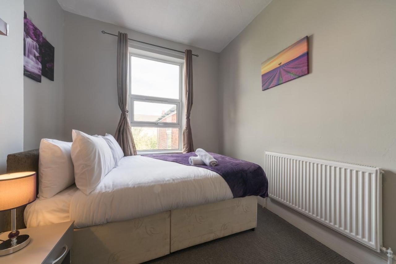 3 Bedroom Saks - 2 Living Area House In Newland Ave Hull Kingston upon Hull Exteriör bild